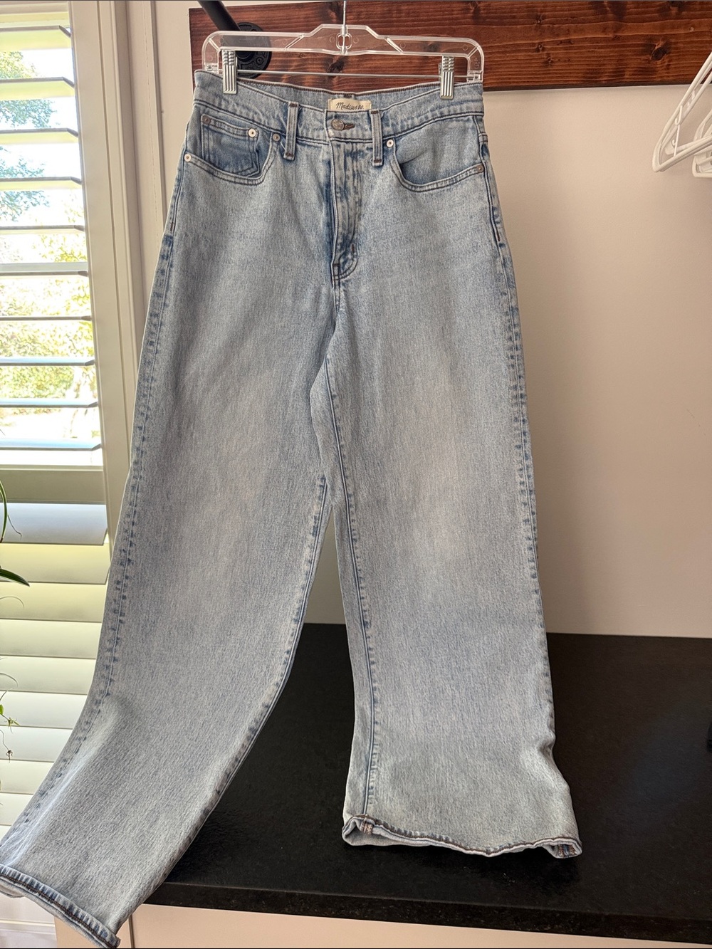 Madewell light Wash Wide Leg Women’s Jeans